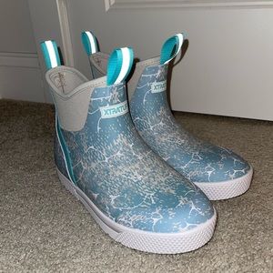 Brand New Never Worn Women’s Xtratufs